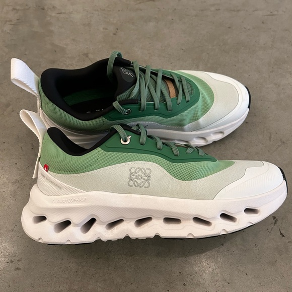 Loewe x on running Cloudtilt 2.0 runners. Size 8. - Picture 7 of 11